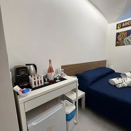 Platamone * カターニア